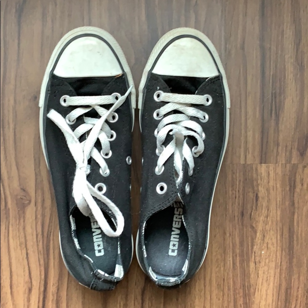 black converse